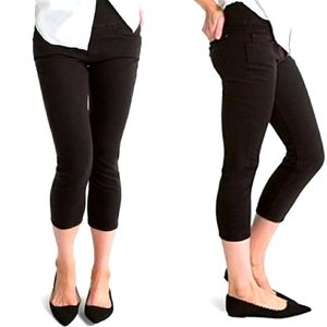 Black SPANX Signature Capri Side Zip Jeans Size 30
